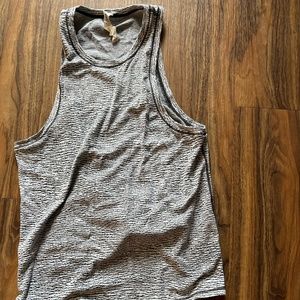 Lululemon Athletica Tank Size 4